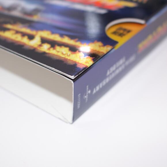 Back to the Future: 25th Anniversary Trilogy (Blu-ray) with Slipcover - Picture 9 of 16